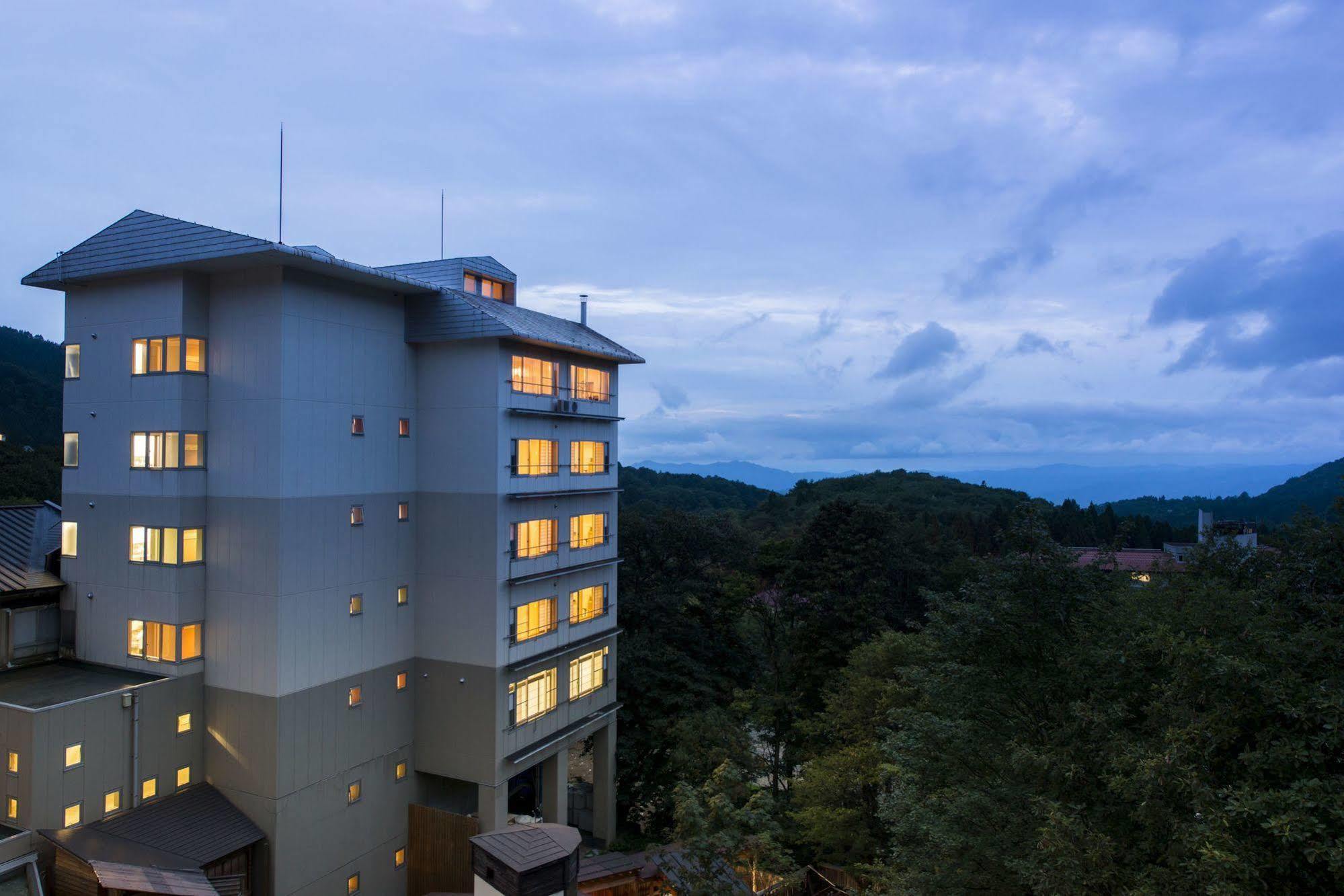 Takamiya Hotel Lucent Yamagata  Eksteriør billede